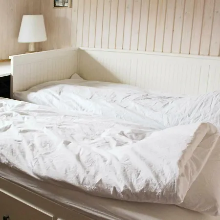 Semesterbostad Two-bedroom Holiday In Stege 8 *